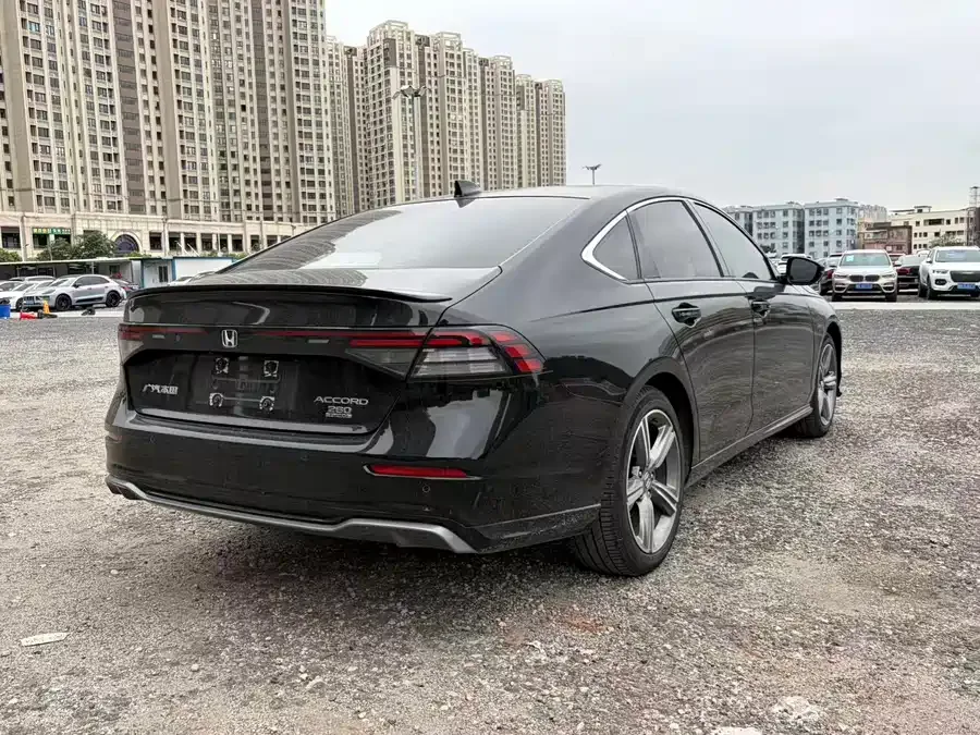 Honda Accord Accord 2024 260TURBO Premium Edition 2024 — миниатюра 4