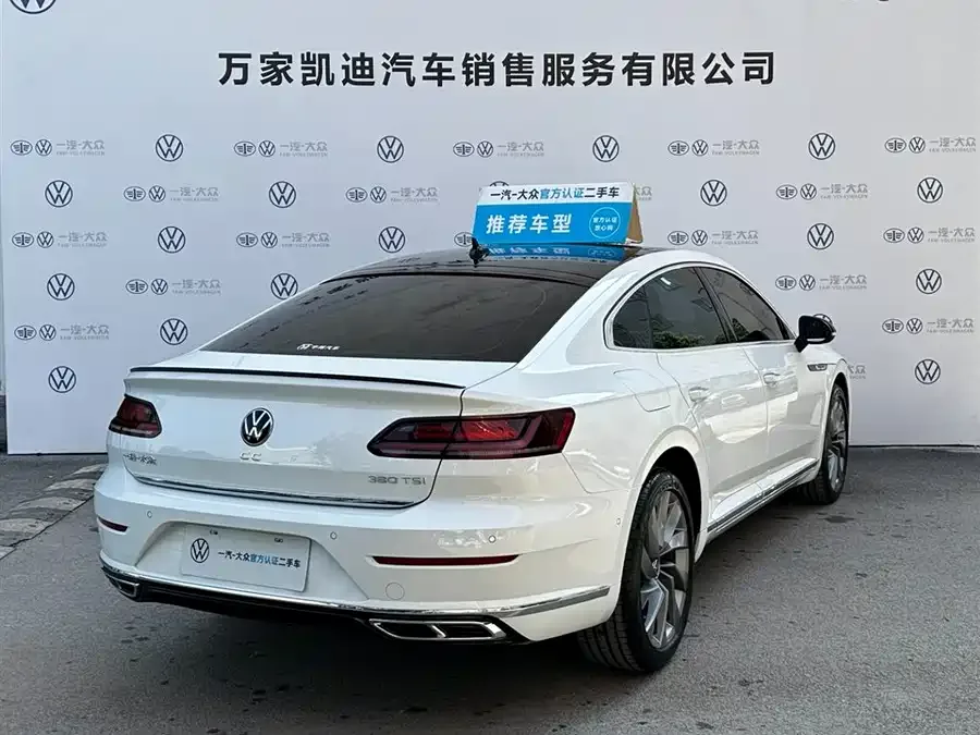Volkswagen FAW- CC FAW-Volkswagen CC 2025 380TSI Eye-catching Public Edition 2025 — миниатюра 2