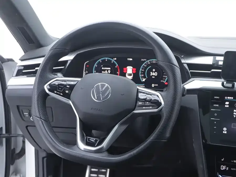 Volkswagen FAW- CC FAW-Volkswagen CC 2021 330TSI Dazzling Edition 2022 — миниатюра 2