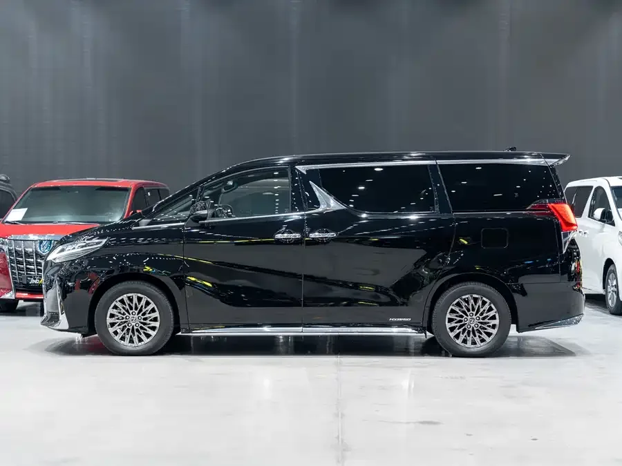Lexus LM 2020 300h 7-seat Elegant Edition 2022 — миниатюра 2