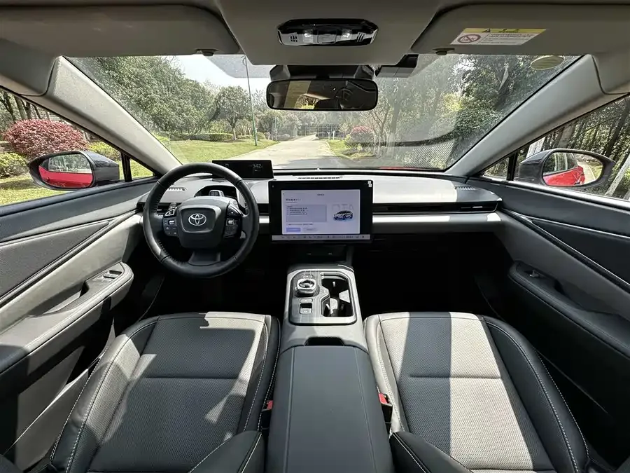 Toyota bZ Toyota bZ5 2025 630 PRO Smart Edition 2026 — миниатюра 5