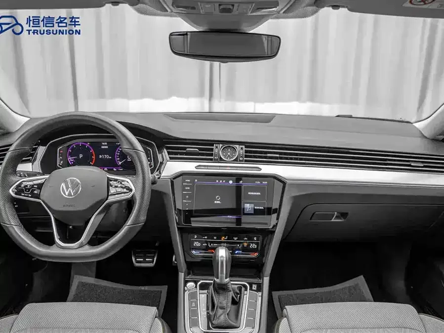 Volkswagen Magotan Magotan 2023 2 million commemorative edition 330TSI DSG luxury model 2023 — миниатюра 4