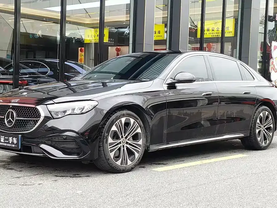 Mercedes-Benz E-Class 2024