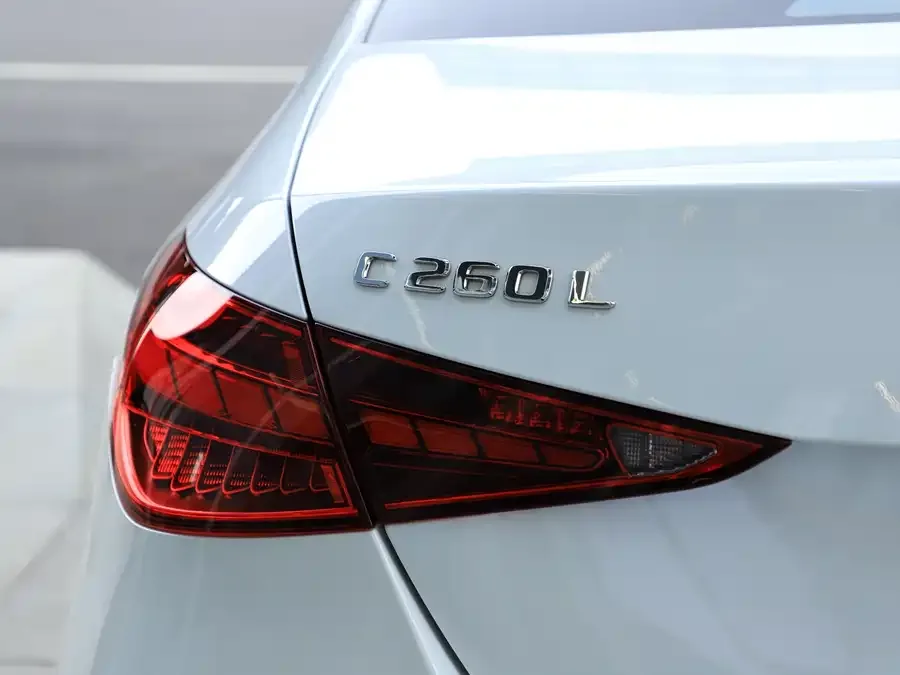 Mercedes-Benz Class C Mercedes-Benz C-Class 2024 Model Three C 260 L Sports Edition 2024 — миниатюра 5