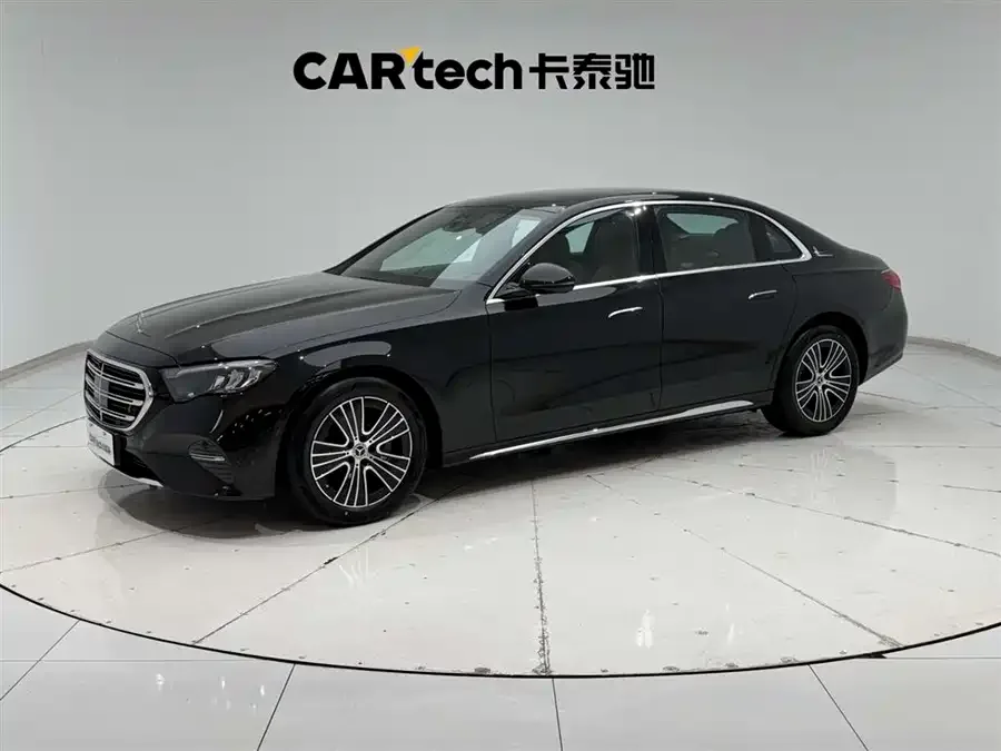 Mercedes-Benz E-Class 2024