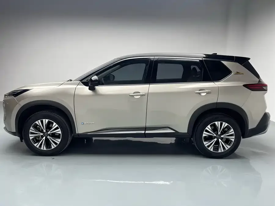 Nissan X-Trail X-Trail 2023 e-POWER Super Hybrid Dual Motor Four-Wheel Drive Luxury Edition 2023 — миниатюра 5