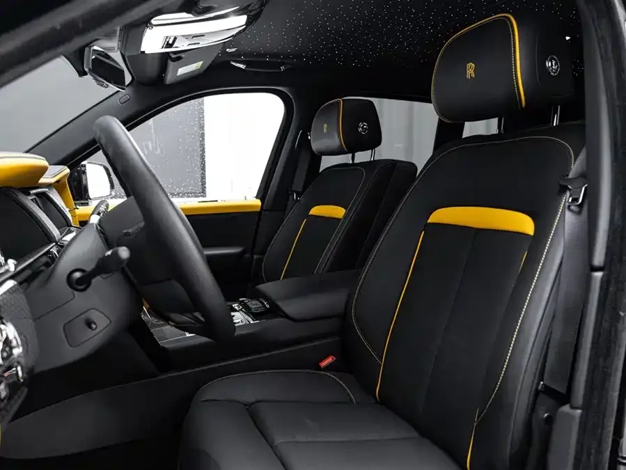 Rolls-Royce Cullinan Cullinan 2020 Black Badge 2022 — миниатюра 3
