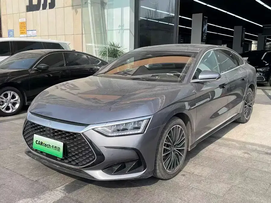BYD Second-hand Han 2023 DM-i Champion Edition 121KM Premium Edition 2024 — фото 1, купить с доставкой в Москву