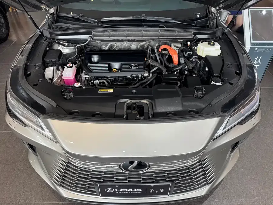 Lexus RX 2023 350h 4WD Pure Edition 2023 — миниатюра 4