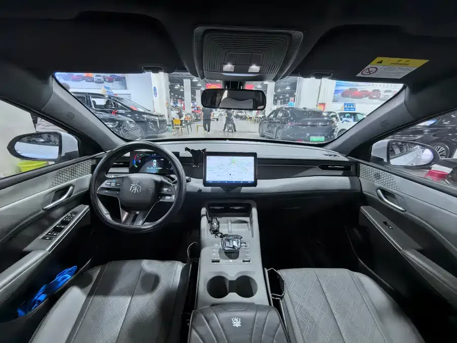 BYD Qin PLUS Qin PLUS 2025 DM-i Intelligent Driving Edition 55KM Leading Edition 2025 — миниатюра 3