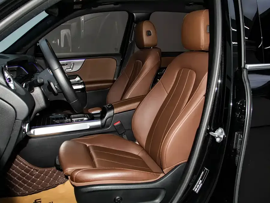 Mercedes-Benz GLB-Class Mercedes-Benz GLB 2023 GLB 220 Fashion Edition 2023 — миниатюра 4
