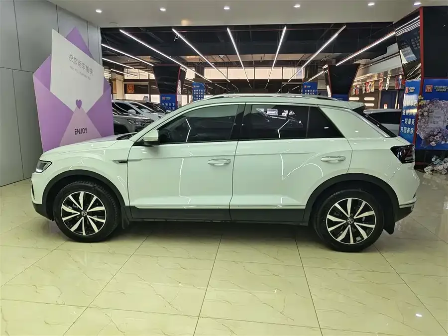 Volkswagen T-ROC T-ROC 2024 280TSI DSG 2WD Time Edition 2024 — миниатюра 4