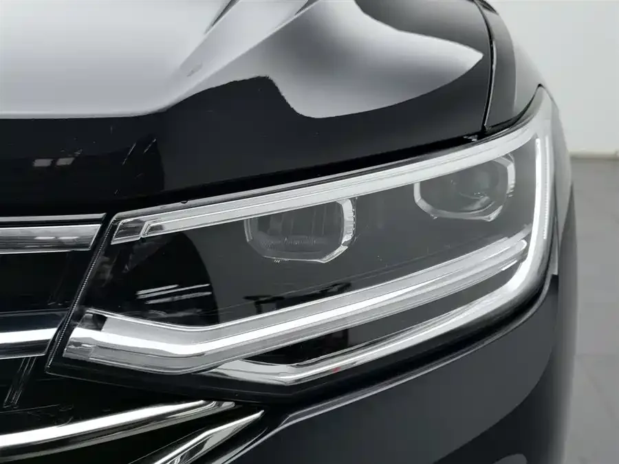 Volkswagen Tiguan L Tiguan L 2025 Outstanding Model 300TSI Automatic 2WD Longteng Edition 2025 — миниатюра 4