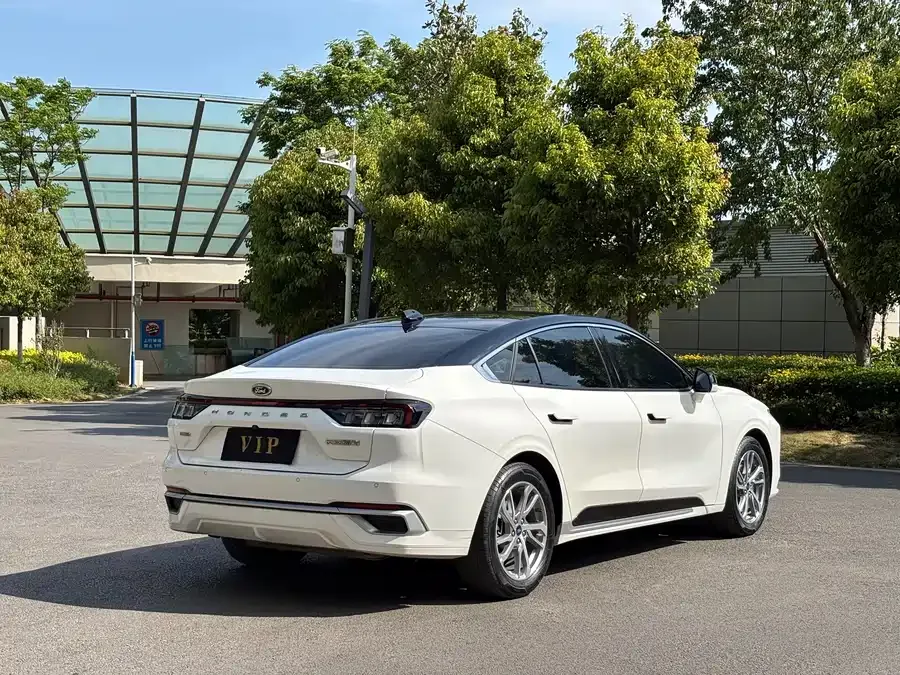 Ford Mondeo Mondeo 2022 facelift EcoBoost 245 luxury model 2023 — миниатюра 2