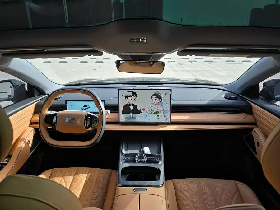 Geely Galaxy Star 8 Galaxy Star 8 2025 130km EM-i Premium Edition 2025 — миниатюра 5