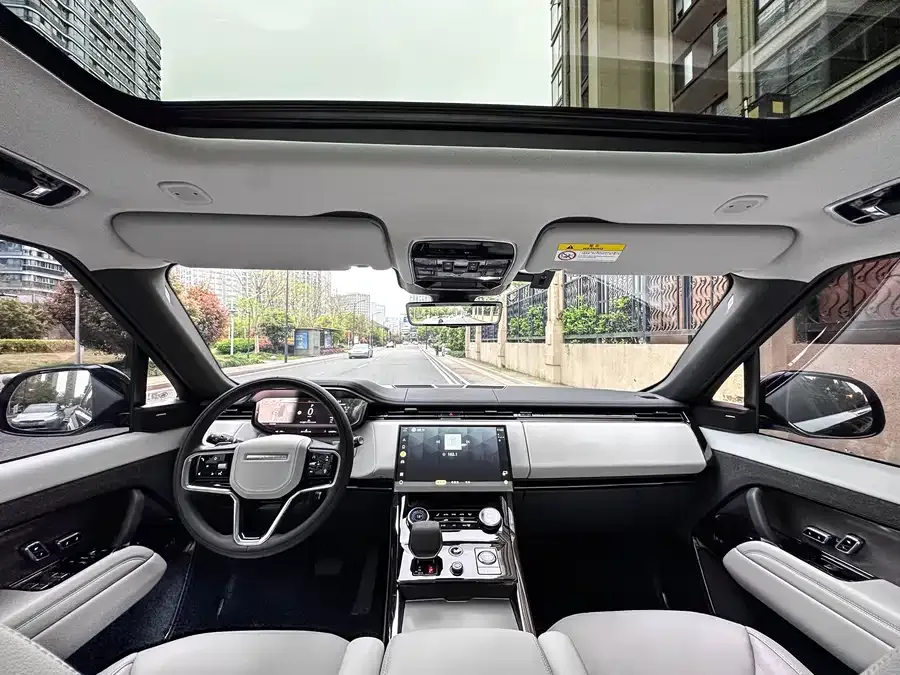 Land Rover Range Rover Sport Range Rover Sport 2023 360PS S 2023 — миниатюра 4