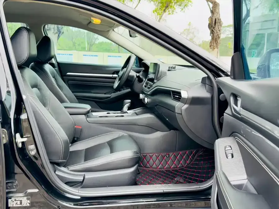 Nissan Altima Teana 2022 2.0L XE Pure Edition 2022 — миниатюра 4