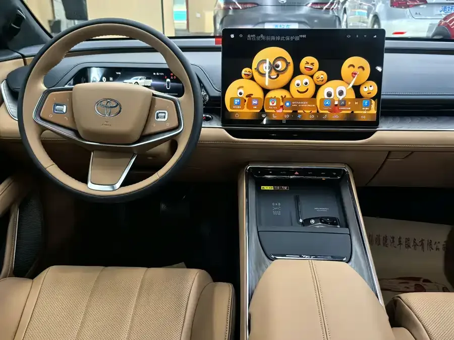 Toyota Platinum 7 Platinum 7 2026 700 Max 2026 — миниатюра 3