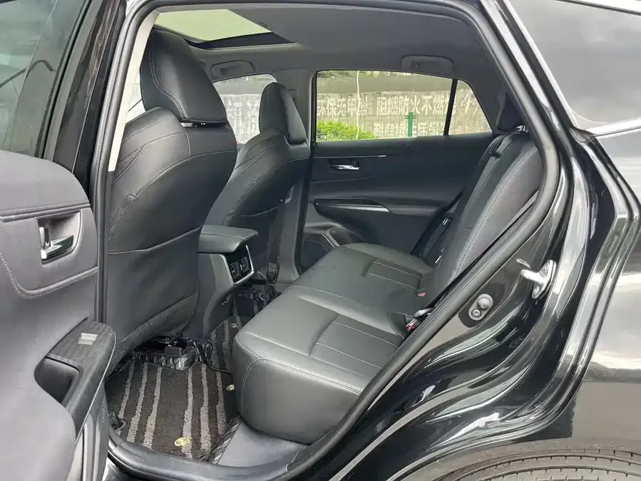 Toyota Lingfang HARRIER Lingfang Harrier 2023 2.0L CVT 2WD Luxury Edition 2024 — миниатюра 3