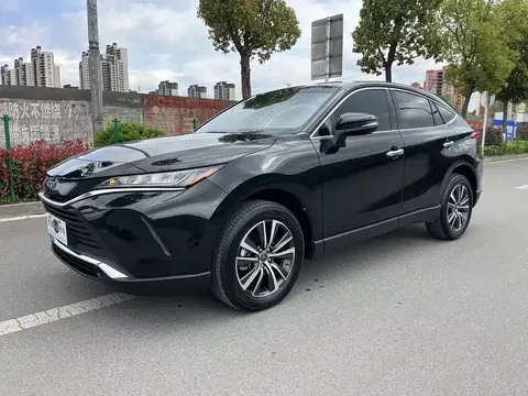 Toyota Lingfang HARRIER 2024 купить в Москве