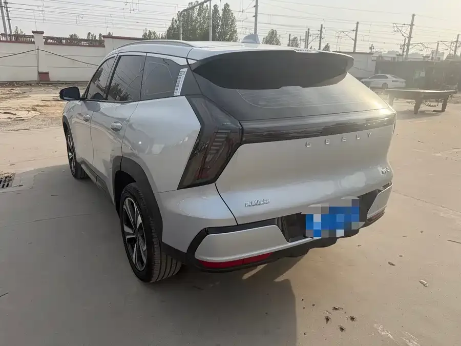 Geely Atlas L Boyue L 2025 fourth generation 1.5TD DCT sails 2025 — миниатюра 4