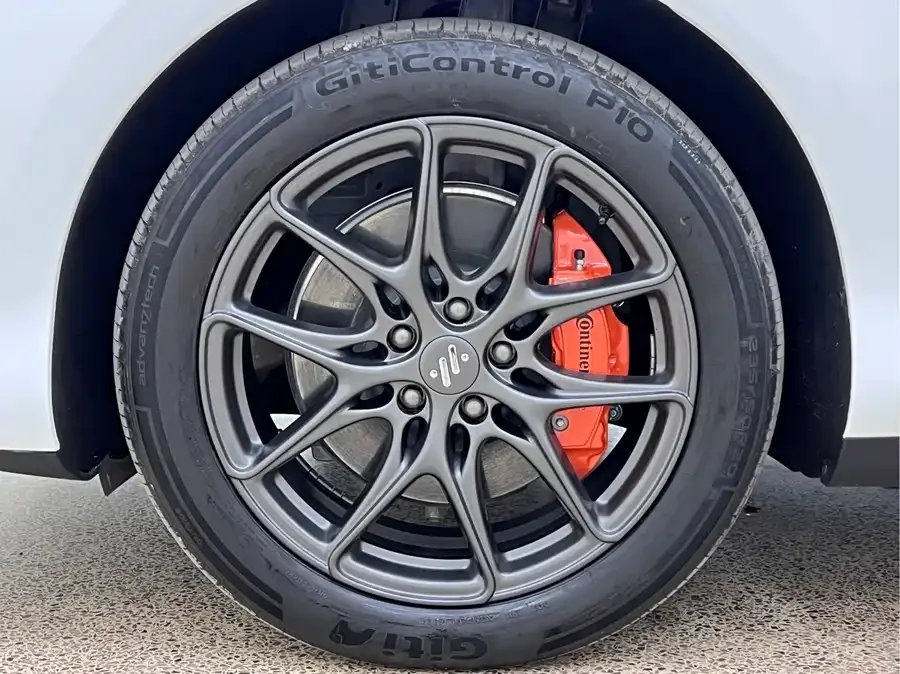 IM Motors LS6 Zhiji LS6 2025 Linglizard Intelligent Driving Edition 2025 — миниатюра 3