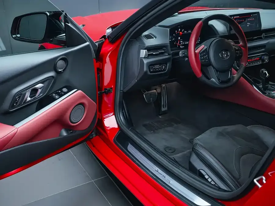 Toyota Supra Supra 2022 GR SUPRA 3.0T standard model 2022 — миниатюра 3