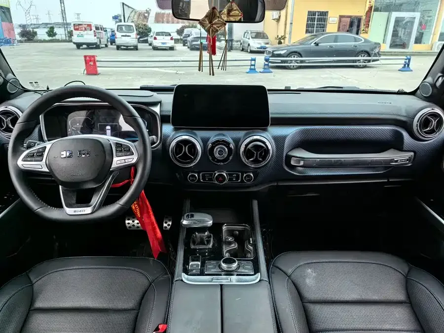 BAIC BJ40 Beijing Off-road BJ40 2024 2.0T City Hunter Glory Edition 2024 — миниатюра 2