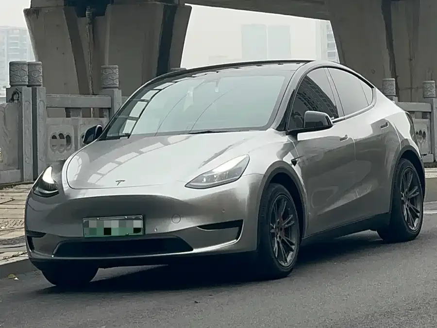 Tesla Model Y Model Y 2022 facelift rear-wheel drive version 2023 — фото 1, купить с доставкой в Москву