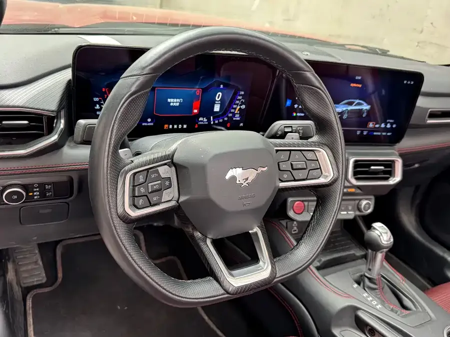 Ford Mustang Mustang 2024 2.3T EcoBoost Convertible Sports Edition 2025 — миниатюра 3