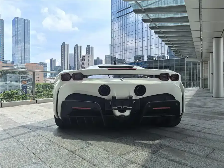 Ferrari SF90 Spider SF90 2020 3.9T V8 Stradale 2023 — миниатюра 2