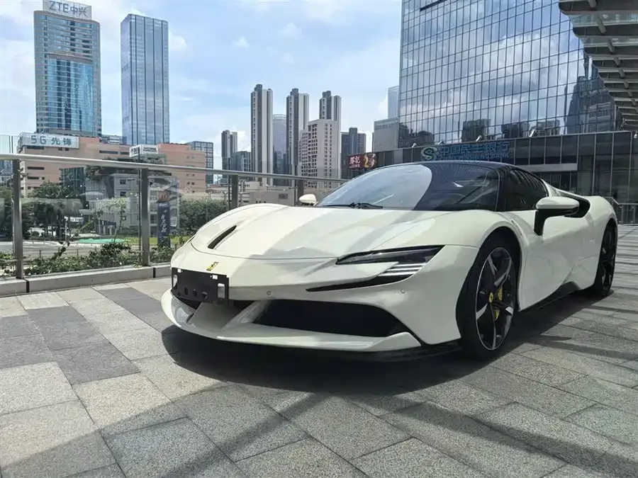 Ferrari SF90 Spider 2023