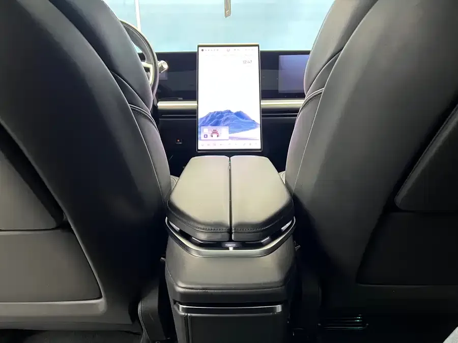 HiPhi Y Gaohe HiPhi Y 2023 560km Pioneer Edition 2024 — миниатюра 5