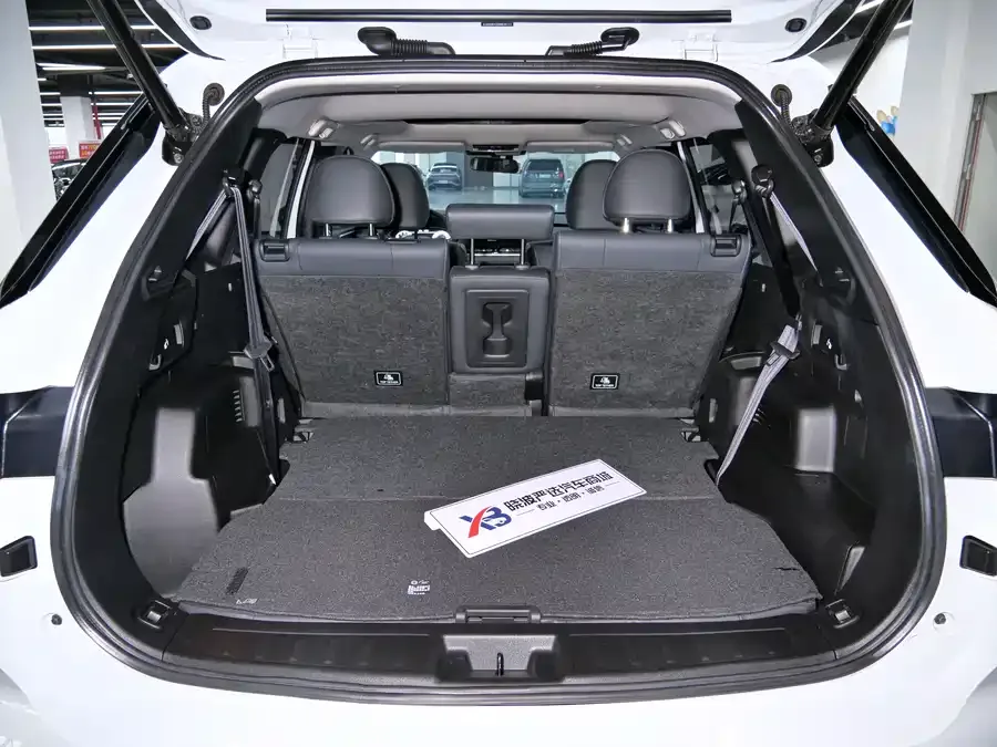 Mitsubishi Outlander Outlander 2023 1.5T CVT two-wheel drive premium version with 7 seats 2023 — миниатюра 5