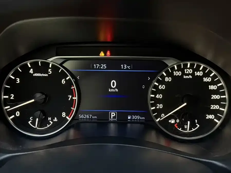Nissan Altima 2022 Teana 2.0L XL-TLS Enjoy Edition 2024 — миниатюра 3
