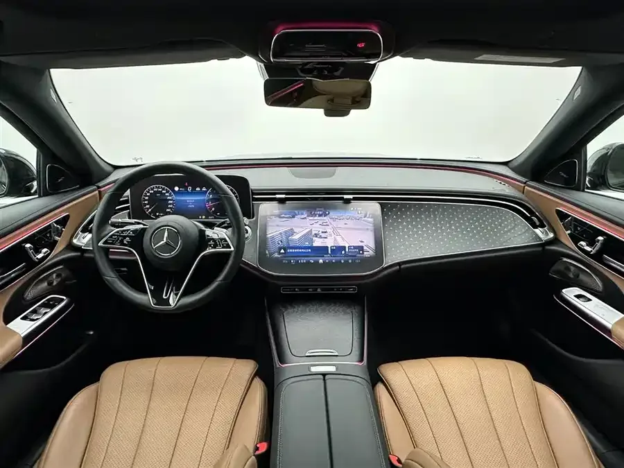 Mercedes-Benz E-Class Mercedes-Benz E-Class (Imported) 2024 E 300 Fashion Sports Edition 2025 — миниатюра 5