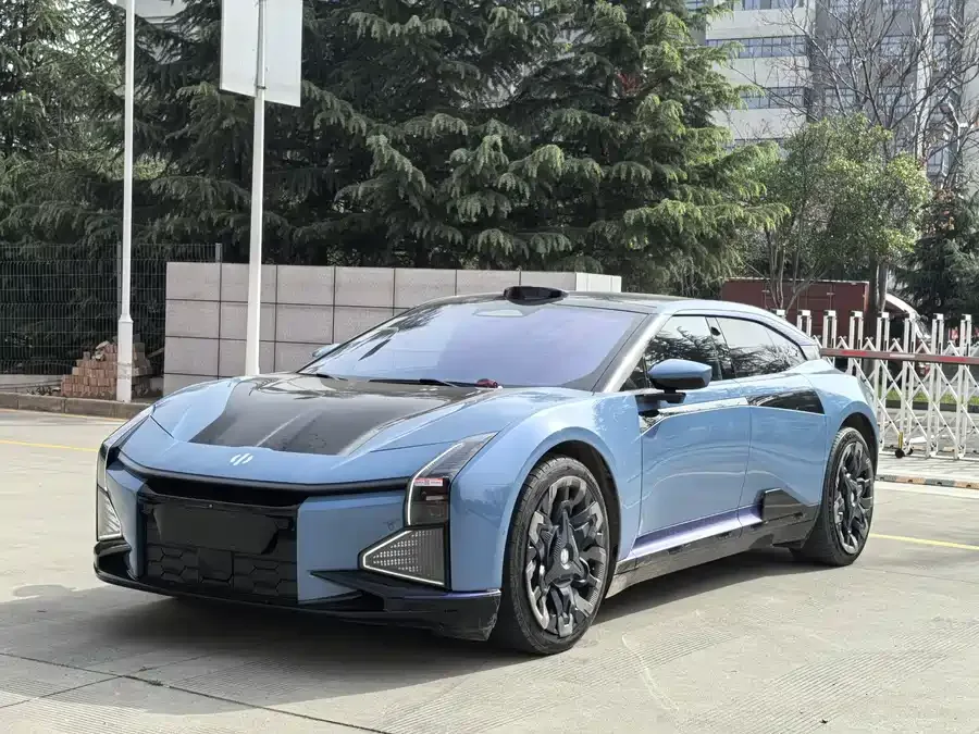 HiPhi Z 2023