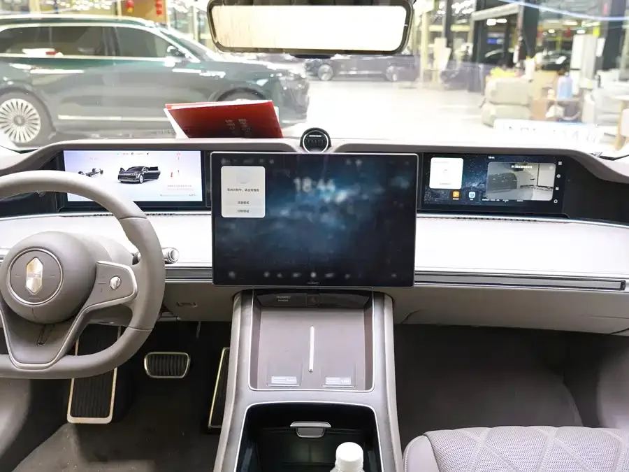 Enjoy World S9T Enjoy S9T 2025 Extended Range Ultra Edition (192-line LiDAR) 2025 — миниатюра 2