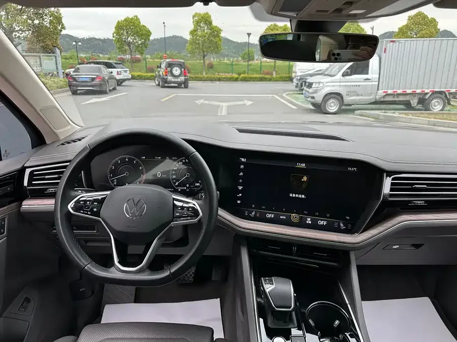 Volkswagen Touareg Touareg 2022 3.0TSI Ruixiang Edition Obsidian Sports Package 2022 — миниатюра 5