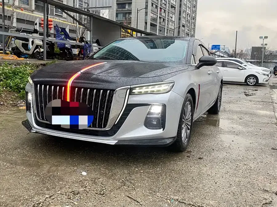 Hongqi H5 Hongqi H5 2023 1.5T DCT Zhilian Qiyun Edition 2023 — фото 1, купить с доставкой в Москву
