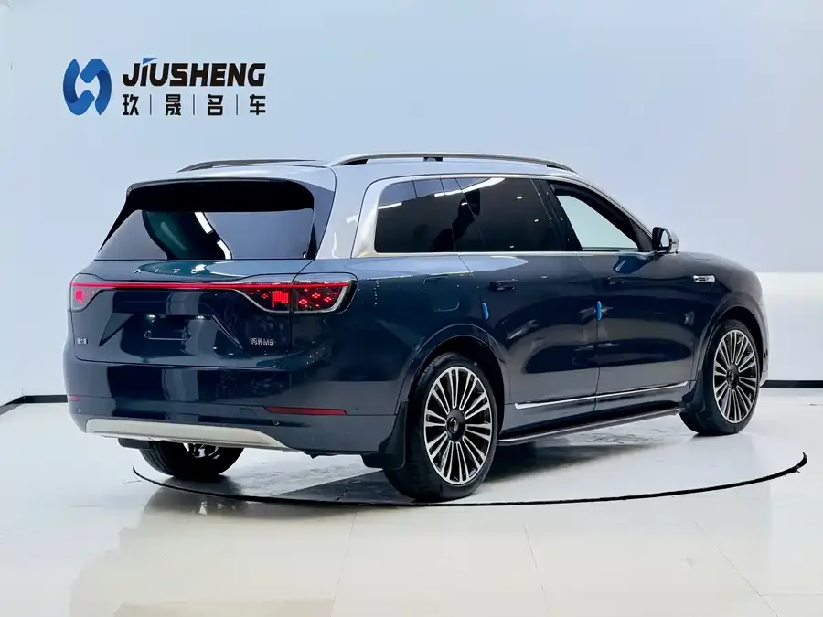 AITO M9 Wenjie M9 2024 Extended Range Max Edition 42kWh 6-seater Edition 2024 — миниатюра 2