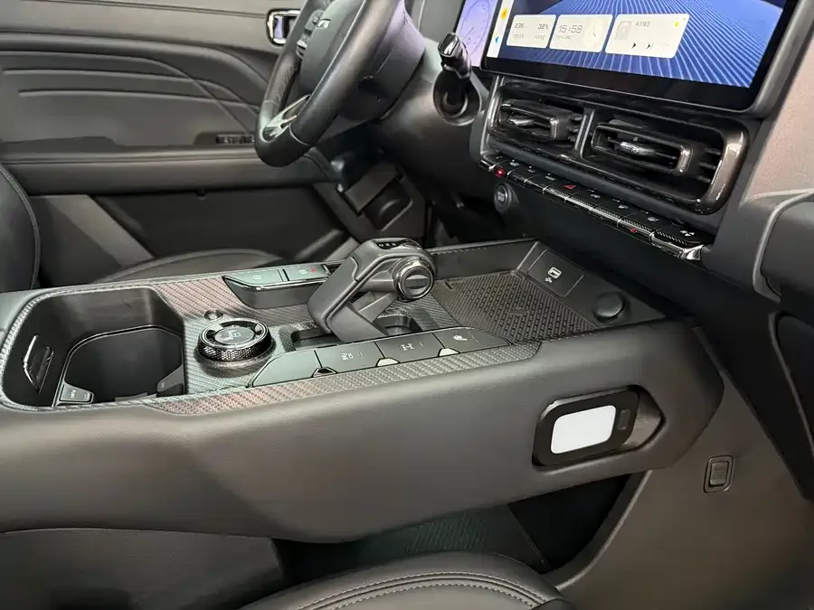 Haval Raptors New Energy Haval Raptors New Energy 2024 Hi4 145 Cross-Country Edition 2024 — миниатюра 2