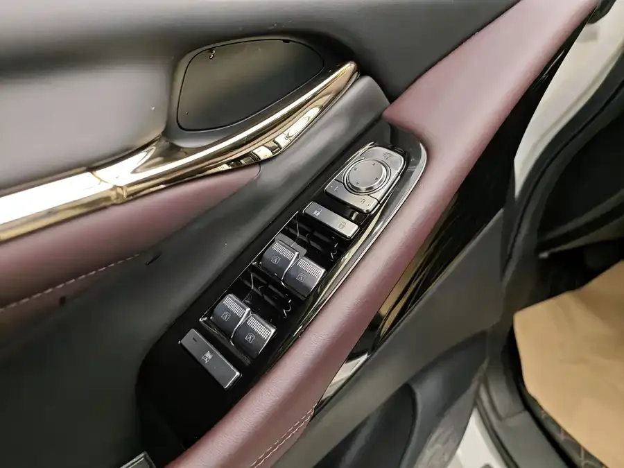 GAC Trumpchi M8 Trumpchi M8 2024 Master Series 400T Supreme Edition 2023 — миниатюра 3