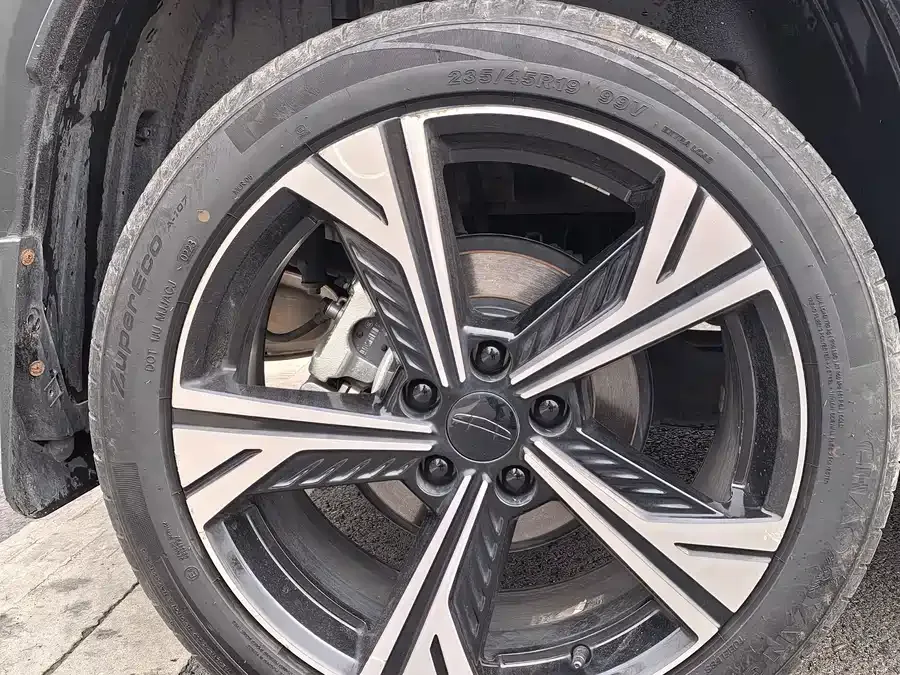 Geely Atlas Boyue 2023 Boyue COOL 1.5TD Smart 2023 — миниатюра 2