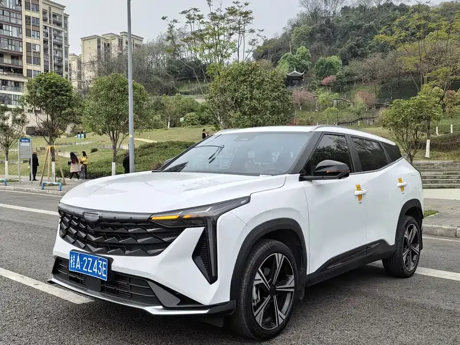 Geely Atlas Boyue 2023 Boyue COOL 1.5TD Smart 2023 — фото 1, купить с доставкой в Москву