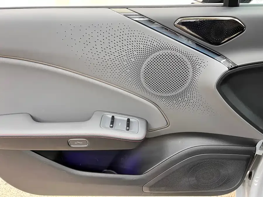 Zeekr 007GT Zeekr 007GT 2025 Long-Range Rear-Wheel Drive Smart Driving Edition 100kWh 2025 — миниатюра 4