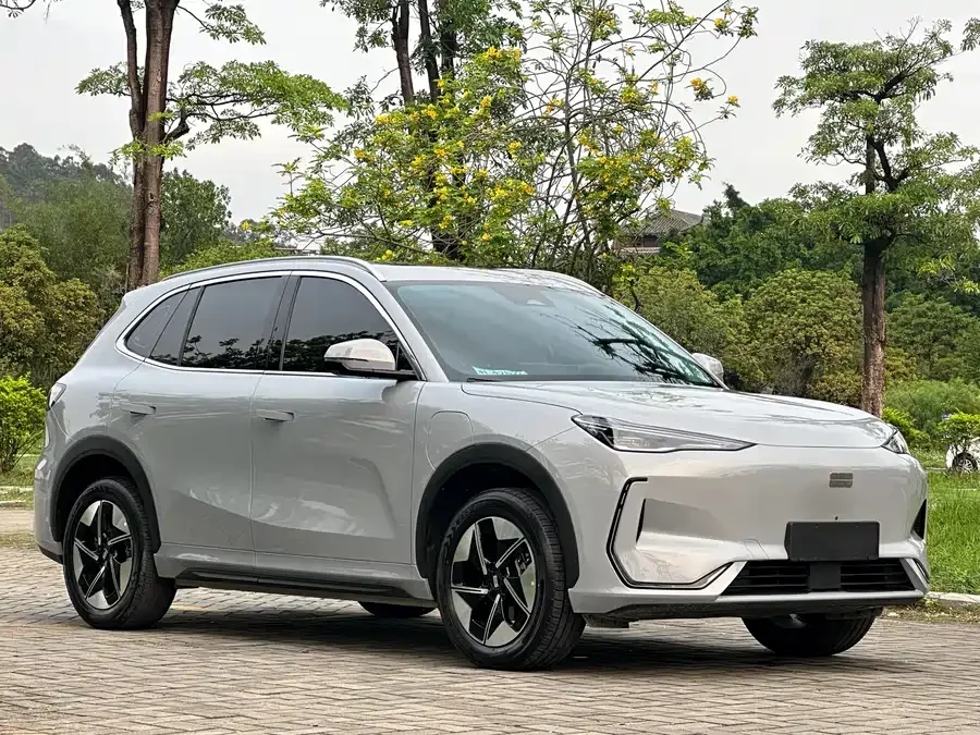 Geely Galaxy E5 Galaxy E5 2026 610km Explorer+ Edition 2026 — миниатюра 3