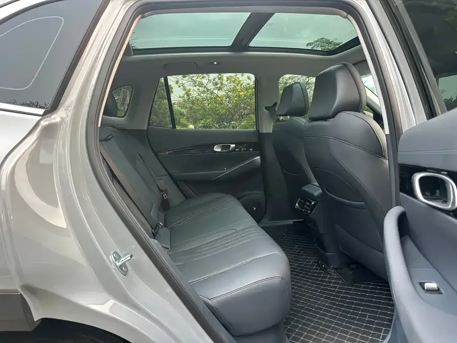 Geely Galaxy E5 Galaxy E5 2026 610km Explorer+ Edition 2026 — миниатюра 5