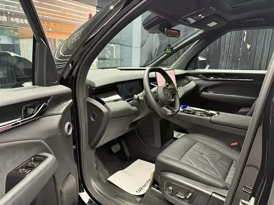 Zeekr 009 Zeekr 009 2024 six-seat executive version four-wheel drive 108kWh 2025 — миниатюра 5