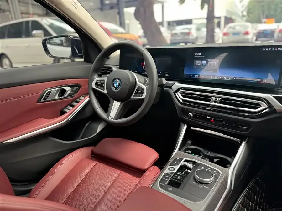 BMW i3 2023 eDrive 40 L Night Sport Package 2023 — миниатюра 4